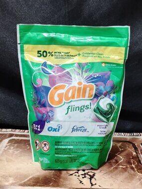 Gain Flings Moonlight Breeze Laundry Detergents - 31ct